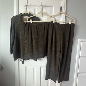 Chico’s Design 3 pc. Set: top, skirt, pants.